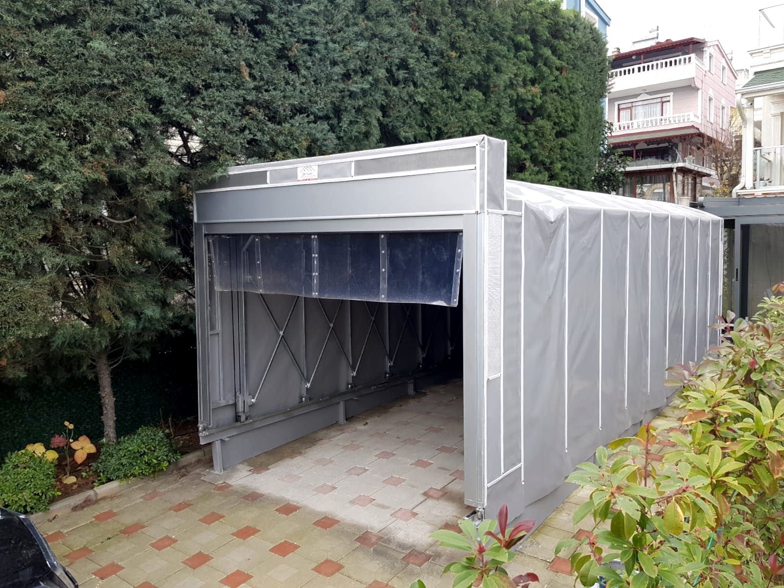 AKORDİYON model TAM OTOMATİK GARAJ