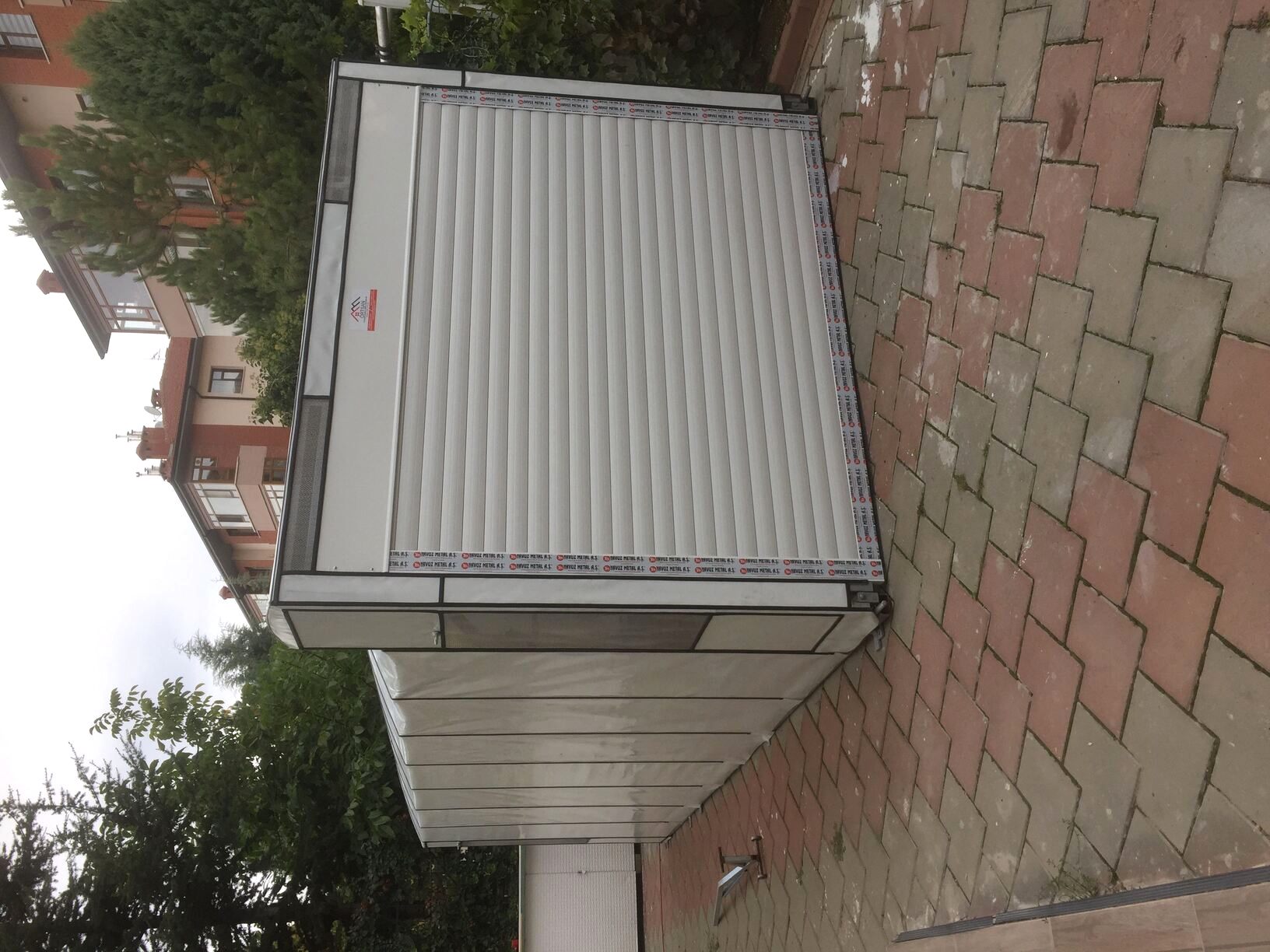 AKORDİYON model TAM OTOMATİK GARAJ