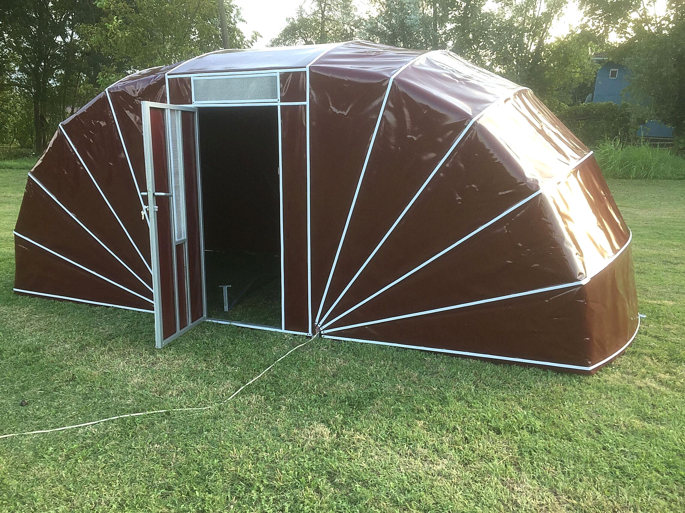 Comfort Model uzaktan kumandalı Garajlar