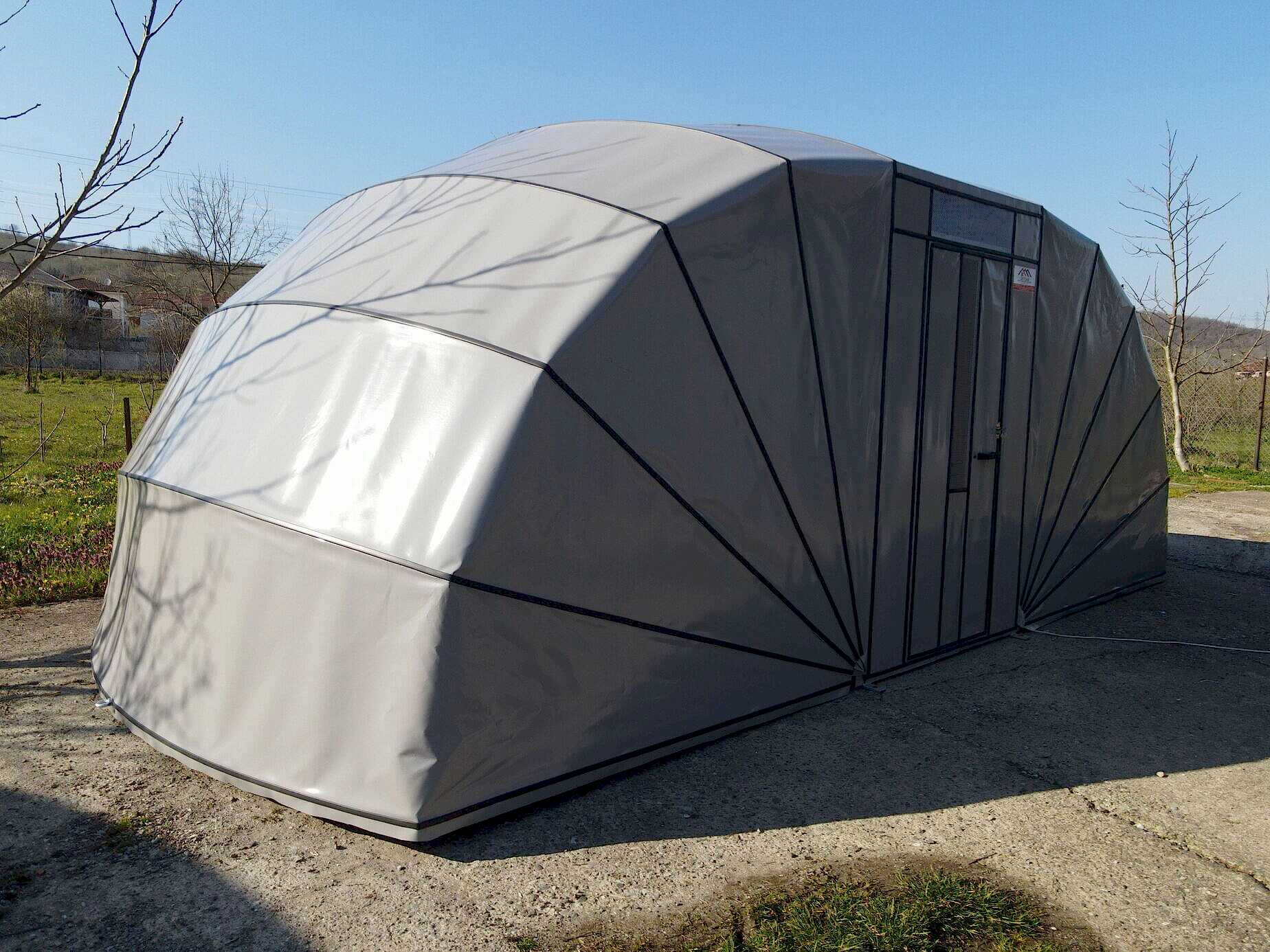 Comfort model manuel garaj