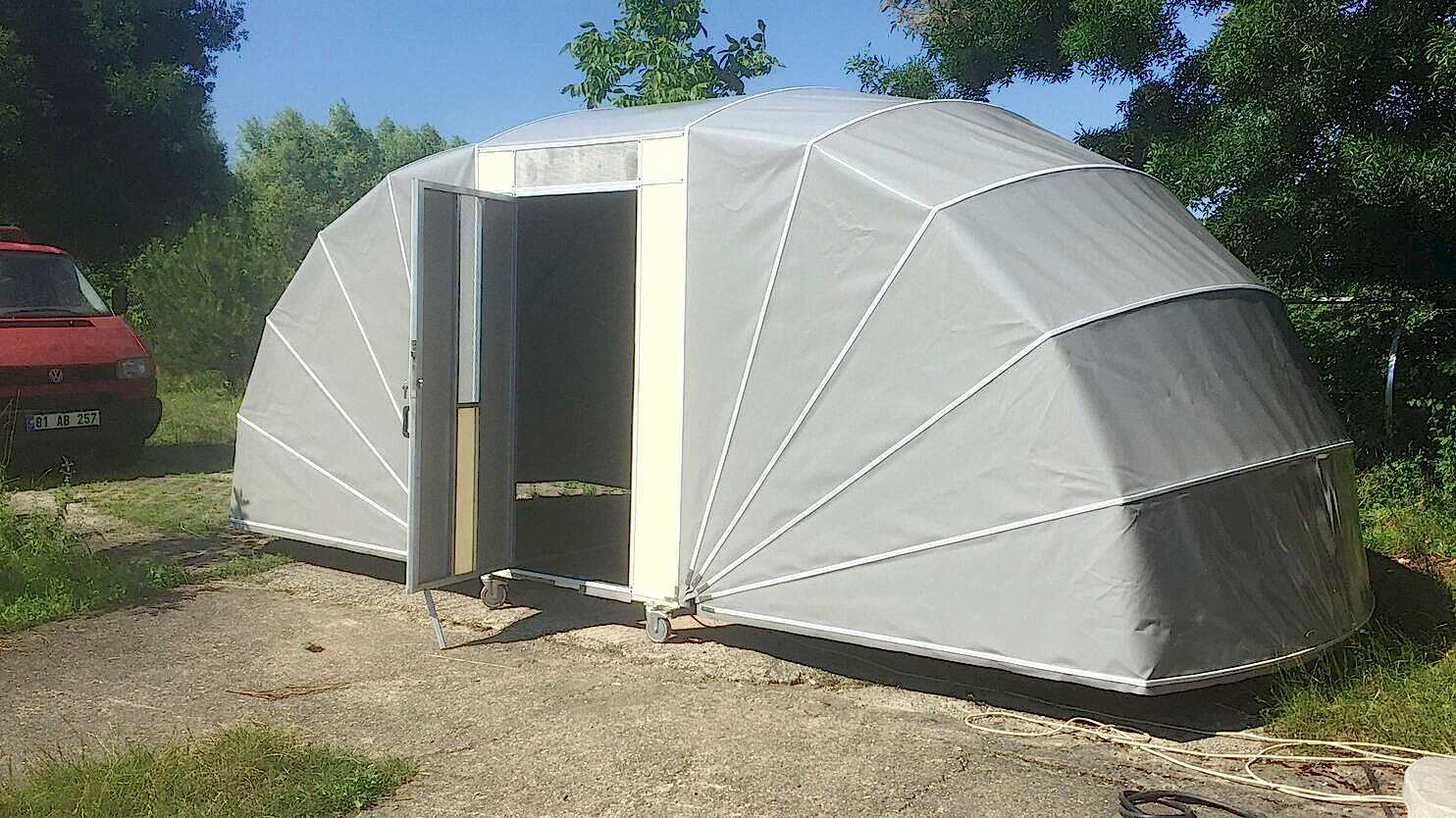 Comfort model manuel garaj