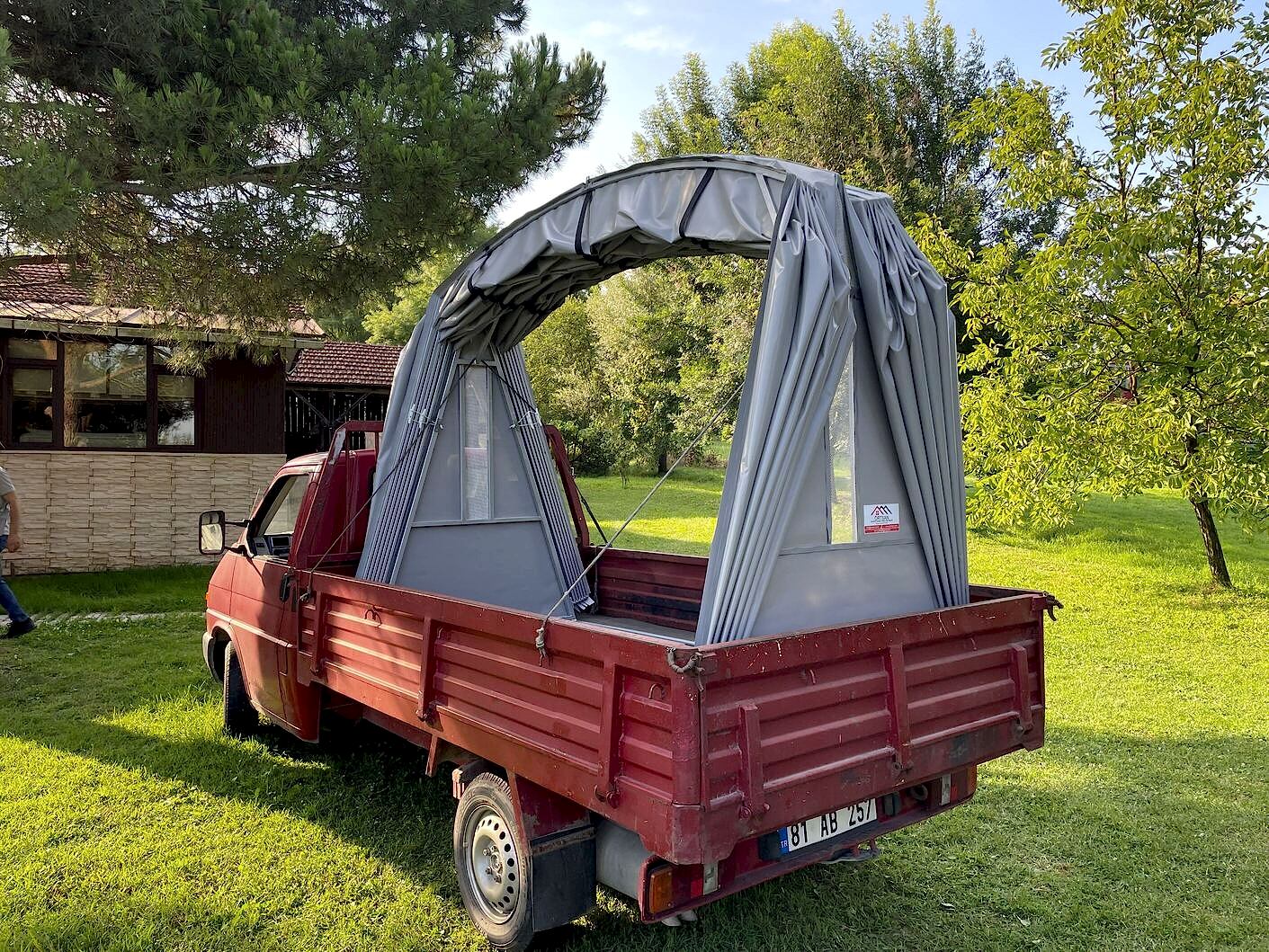 Piramit Eko Model Manuel Garaj