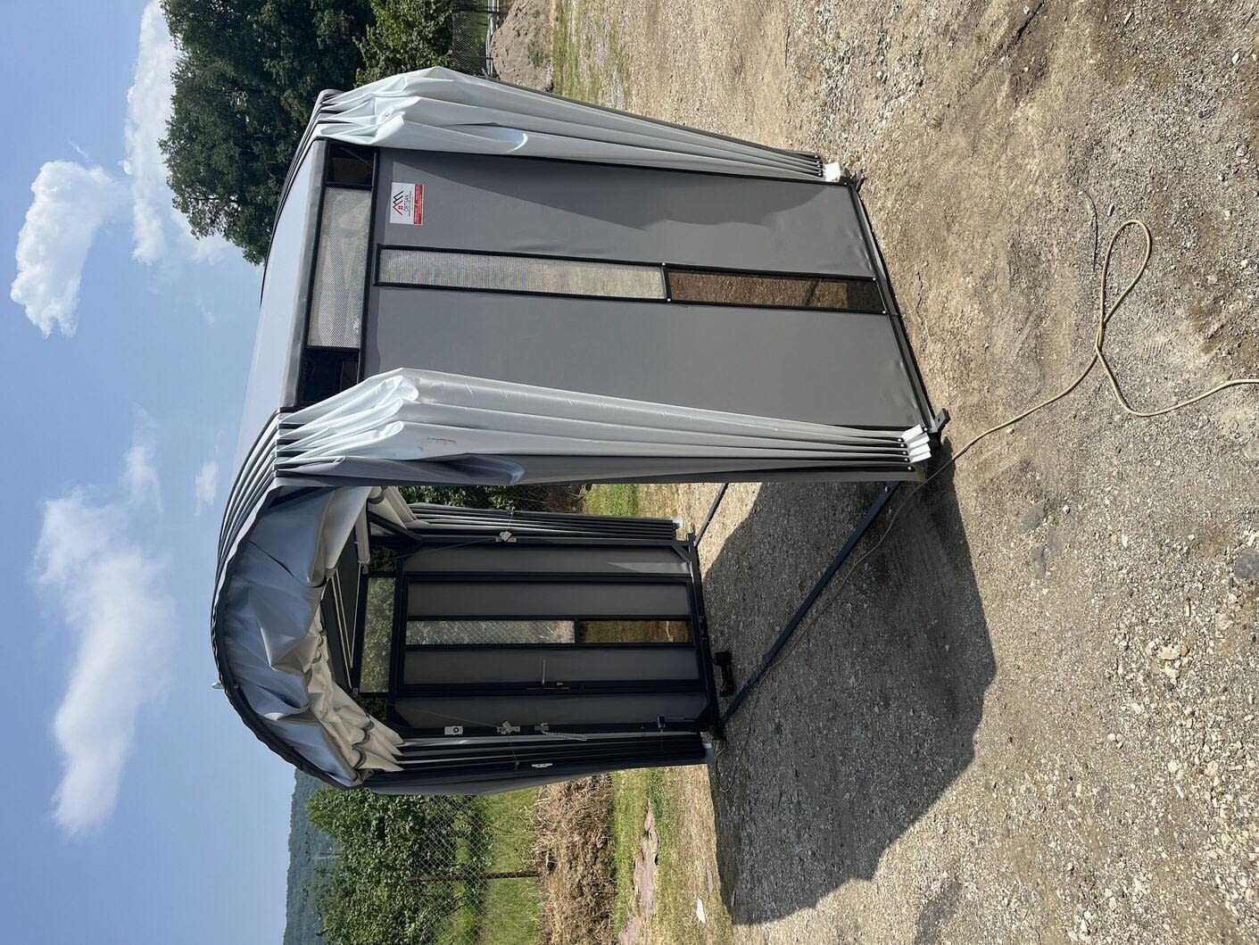 Comfort Model uzaktan kumandalı Garajlar