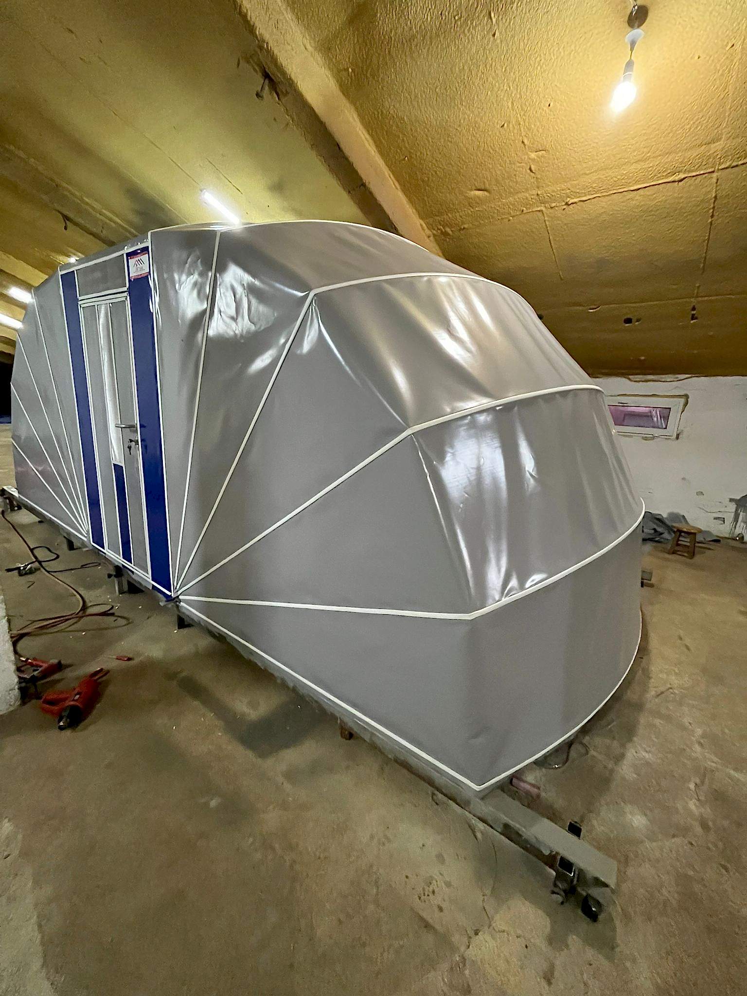 Comfort model manuel garaj