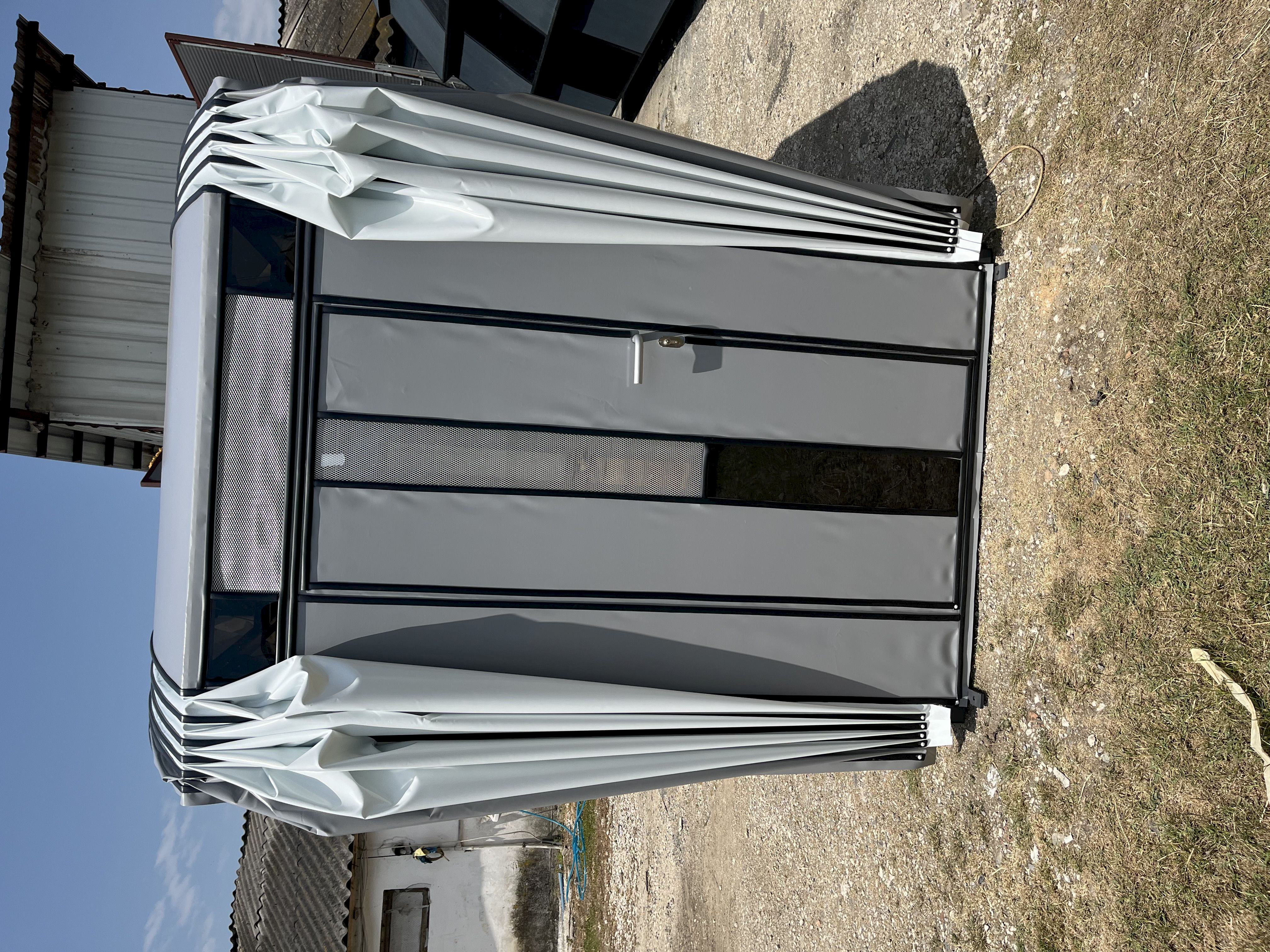 Comfort model manuel garaj