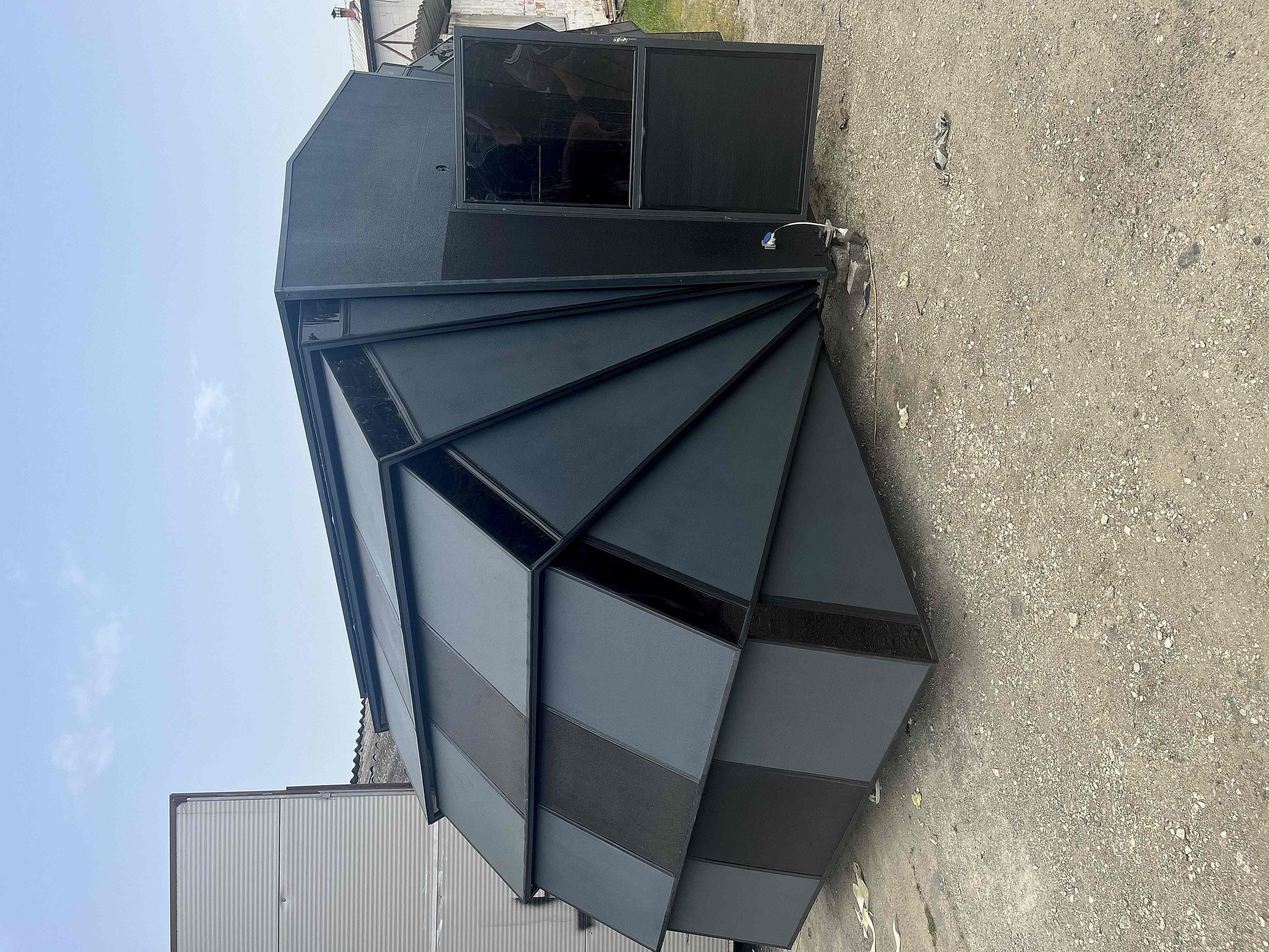 Comfort model manuel garaj