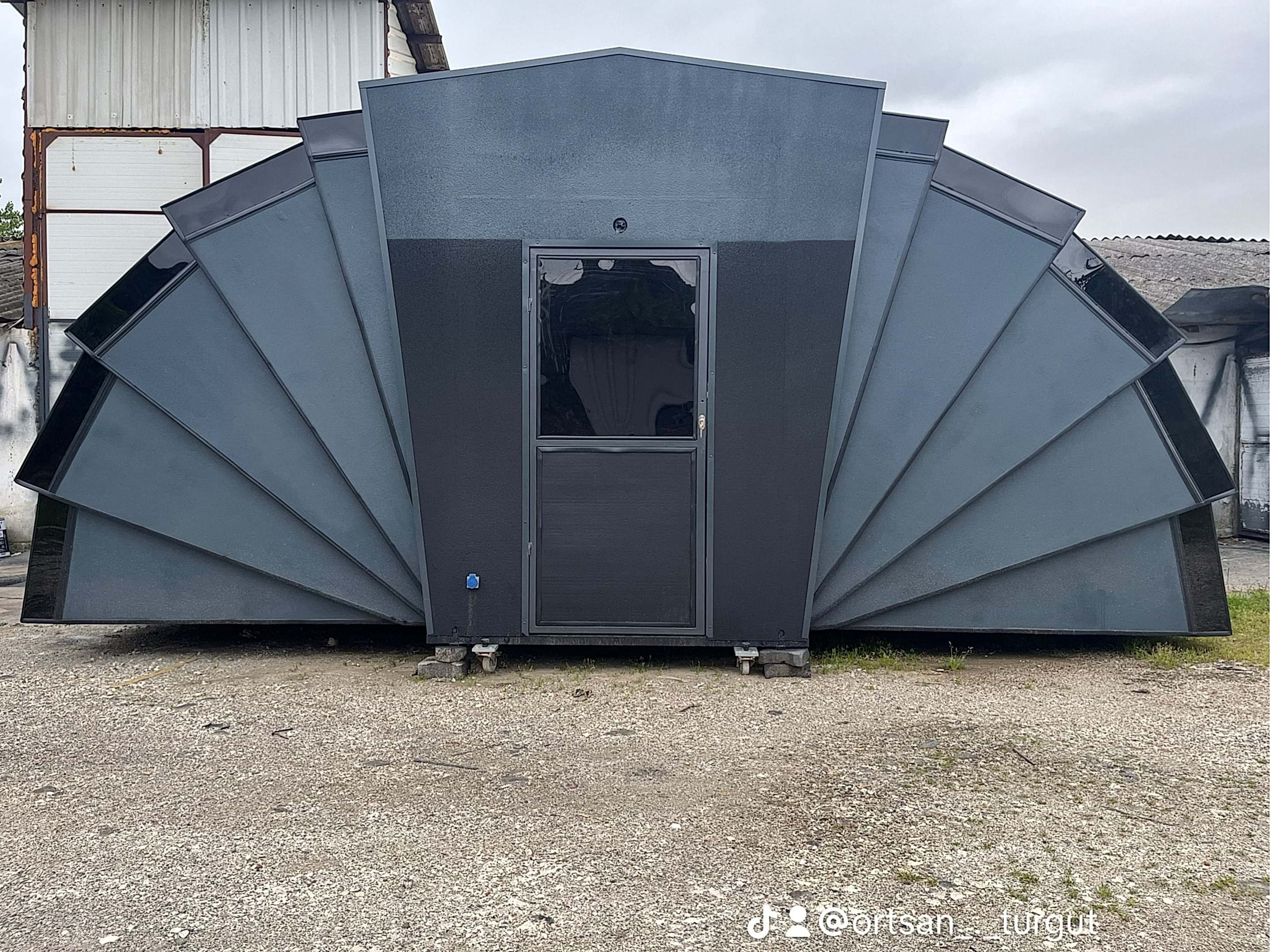 Comfort model manuel garaj